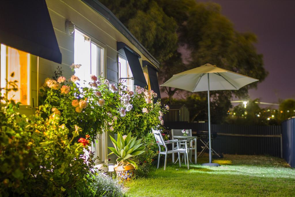 Moana Beach Sunset Holiday Accommodation A Buitenkant foto